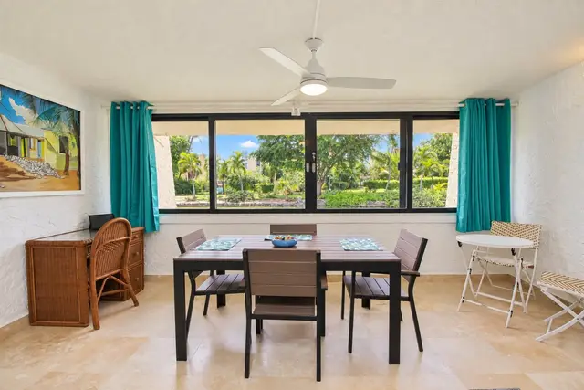 Beach-Access Condo, photo 7