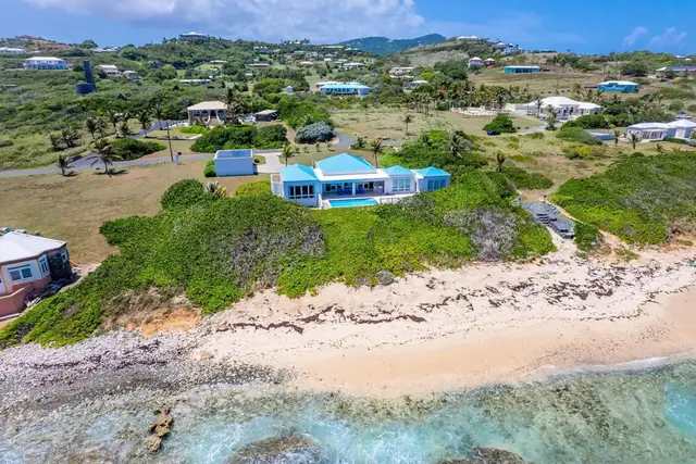 Toes in the Sand Beach House, photo 7