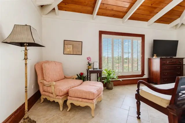 Shoy's Beach House, photo 42