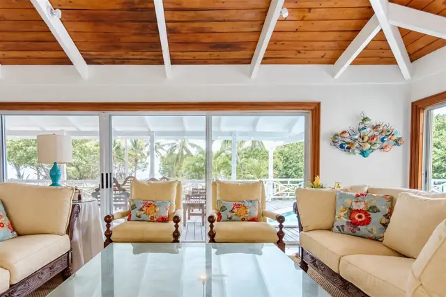 Shoy's Beach House, photo 18