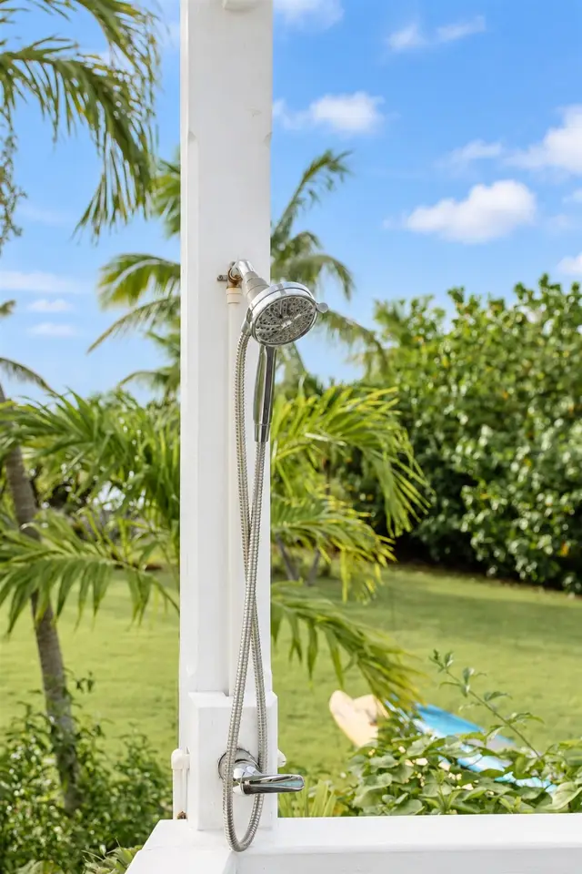 Shoy's Beach House, photo 50