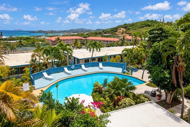 Caribbean Blue Hideaway, photo 16